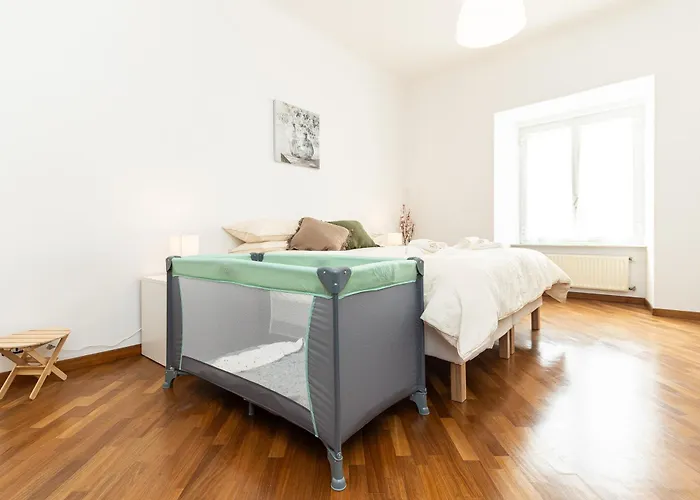 Trilocale Davanti All'acquario - Centro Apartmán *