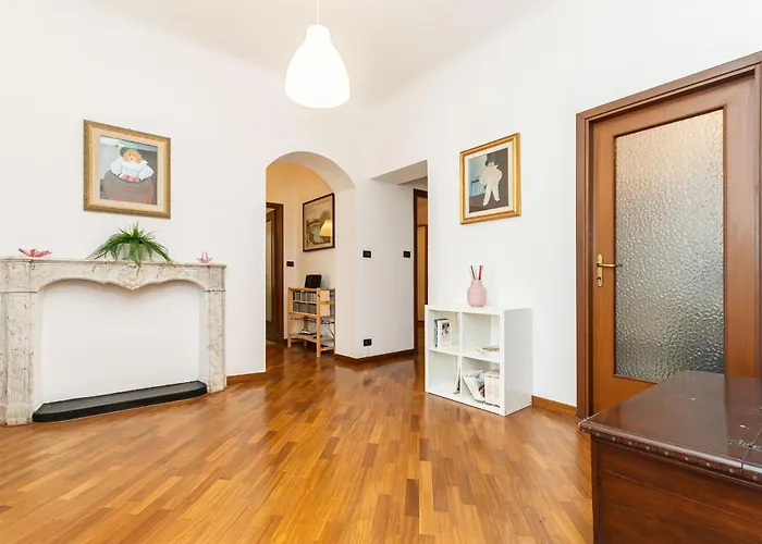 Trilocale Davanti All'acquario - Centro *